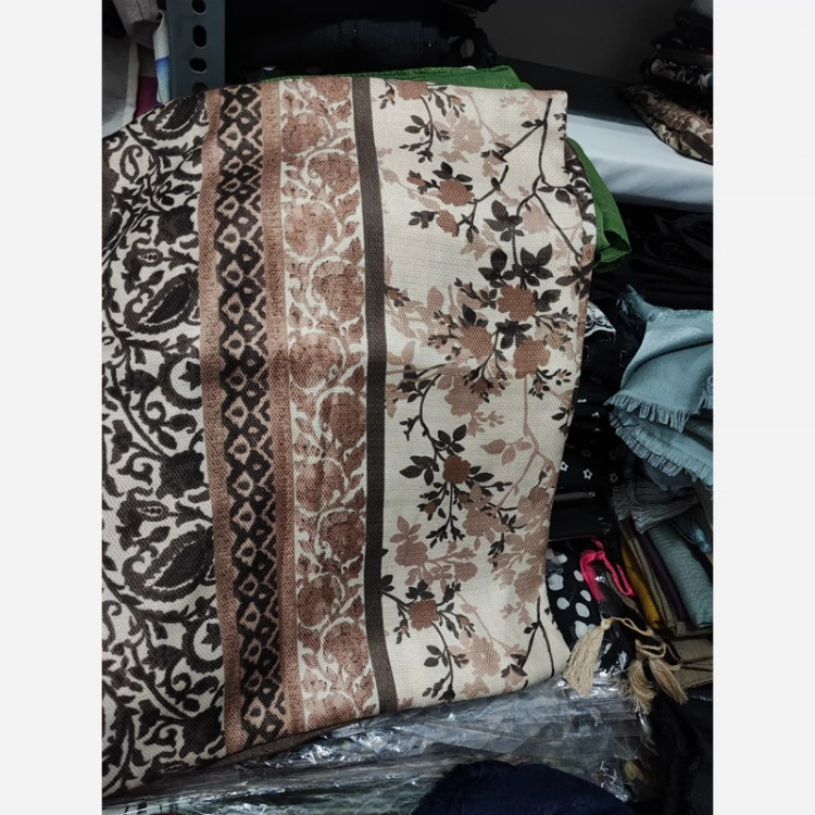 روسری طرح نیلا