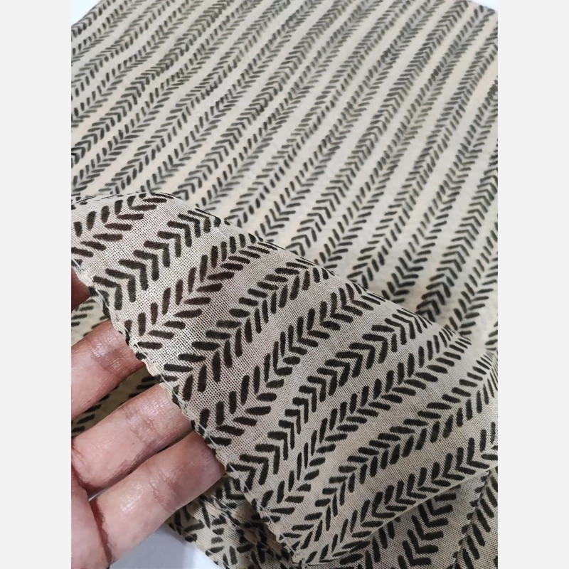 روسری طرح دار قواره دار