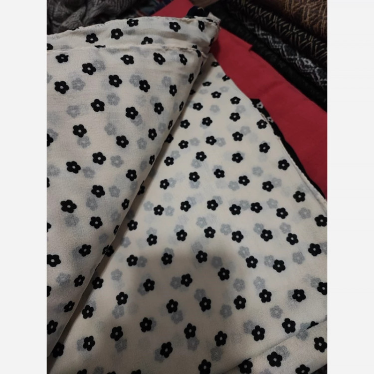 روسری گلریز